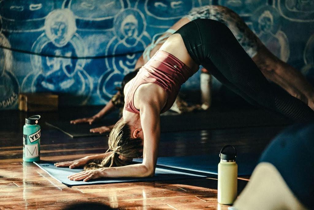 Sansara Surf Yoga & Resort カンブタル エクステリア 写真