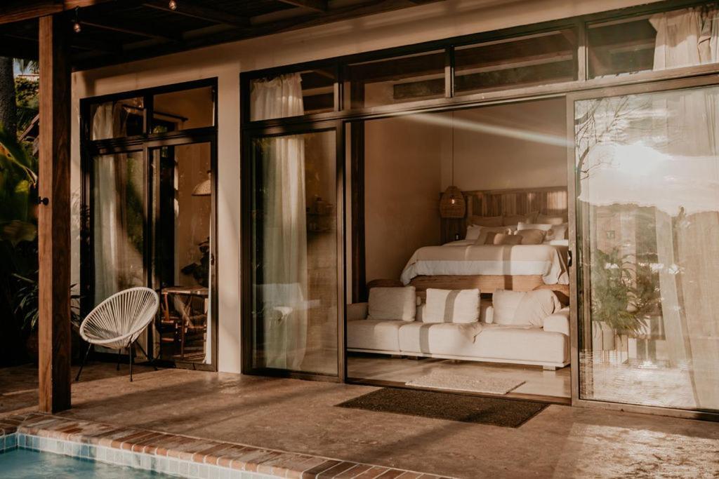 Sansara Surf Yoga & Resort カンブタル エクステリア 写真
