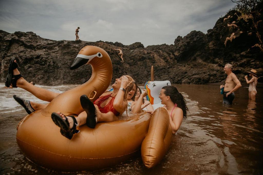 Sansara Surf Yoga & Resort カンブタル エクステリア 写真