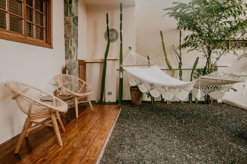 Sansara Surf Yoga & Resort カンブタル エクステリア 写真