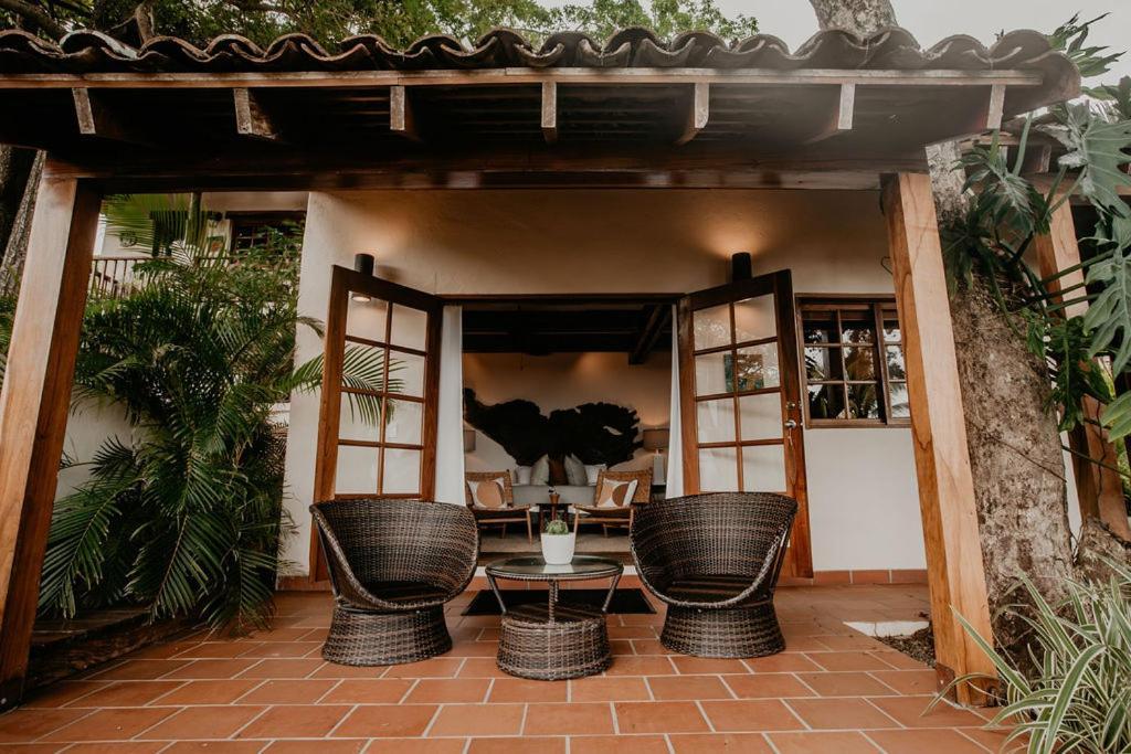 Sansara Surf Yoga & Resort カンブタル エクステリア 写真
